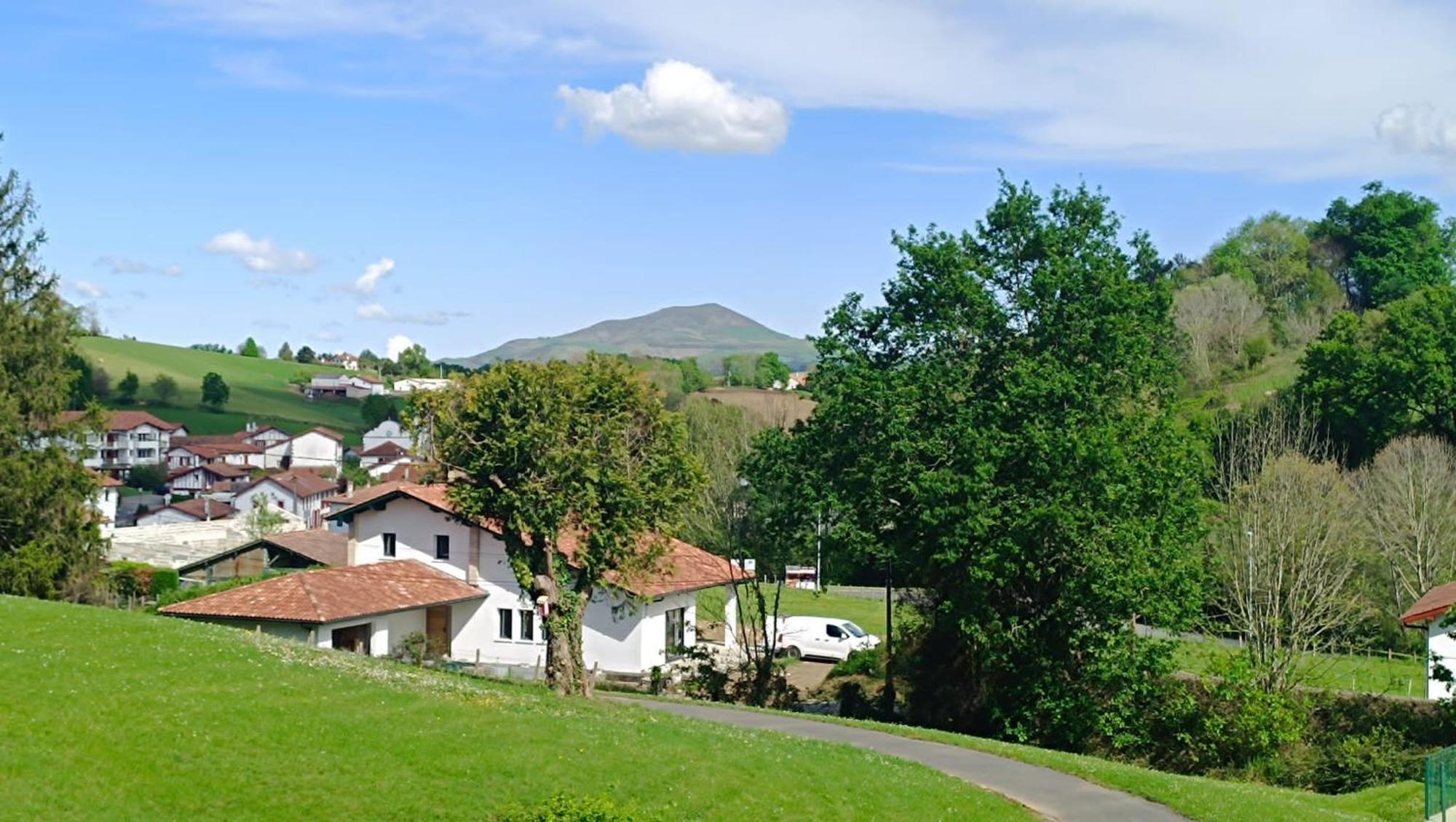 Adour Piscine Vue Montagnes Apartment Souraide Exterior photo